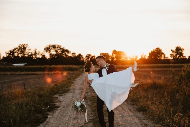 1. Cover Euer Hochzeitsfotograf für Frankfurt am Mein und ganz Europen. Nah dran und mittendrin!