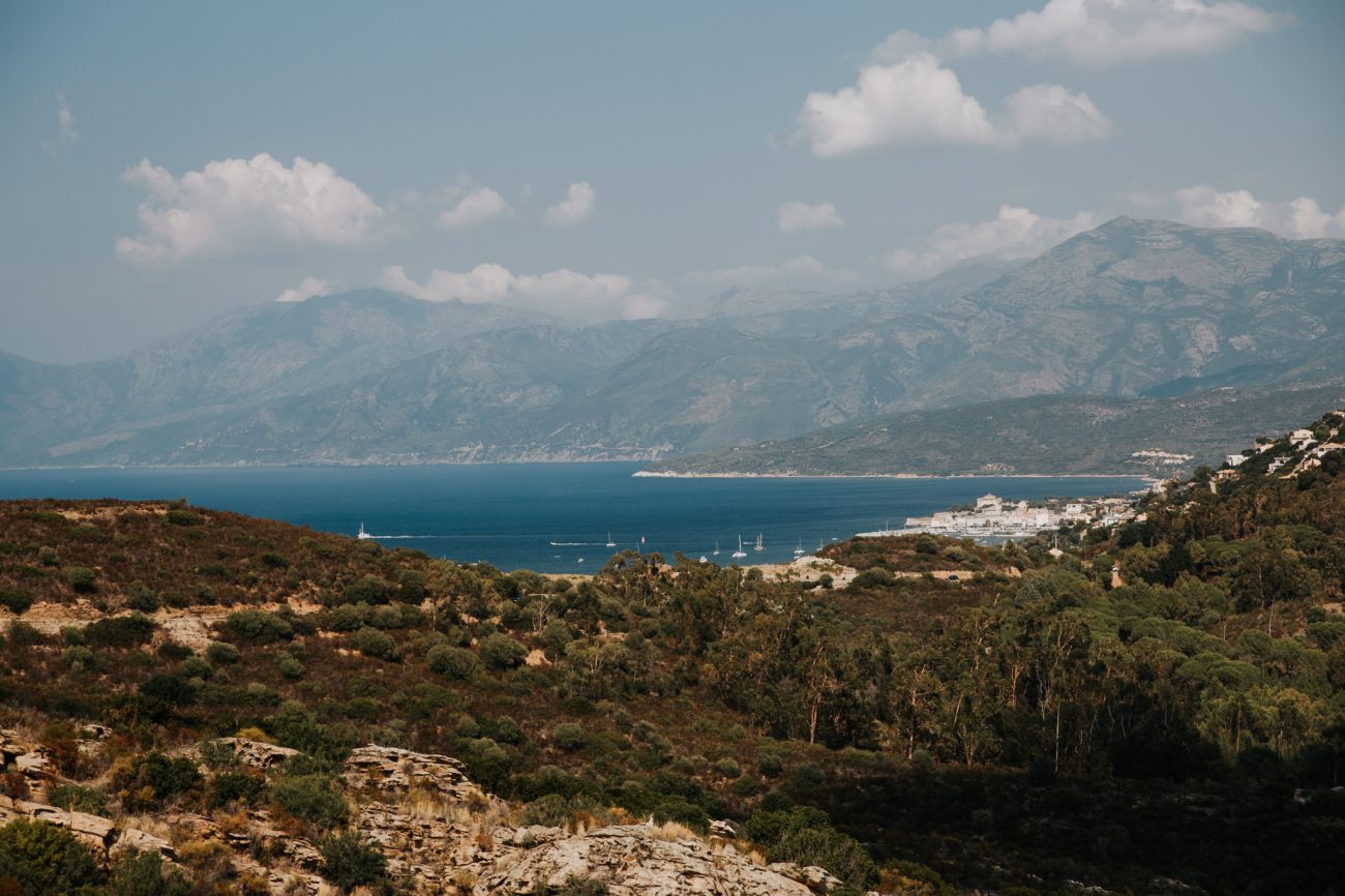 Urlaub auf Korsika, Gebirge im Mittelmeer, Reisefotos