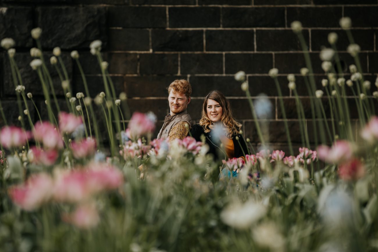 Geschwister, Familienfotos, Fotoshooting Family, Erwachsene Kinder, Frankfurt Osthafen